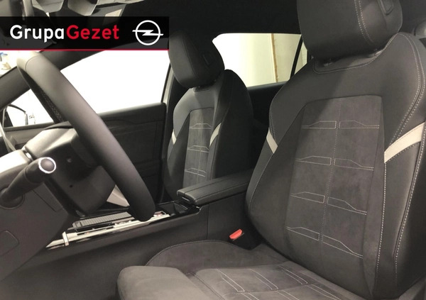 Opel Astra cena 201990 przebieg: 5, rok produkcji 2024 z Suchedniów małe 154